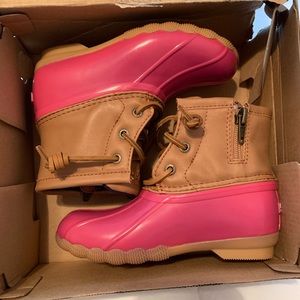 Sperry Saltwater Pink Books